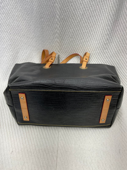 Tote Designer Dooney And Bourke. Size Large