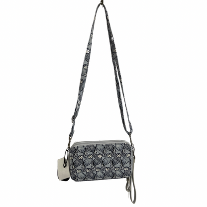 Crossbody Designer By Vera Bradley. Size: Small