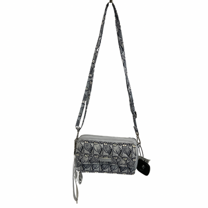 Crossbody Designer By Vera Bradley. Size: Small