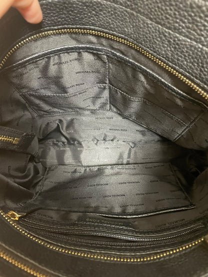 Handbag Designer By Michael Kors. Size: Large