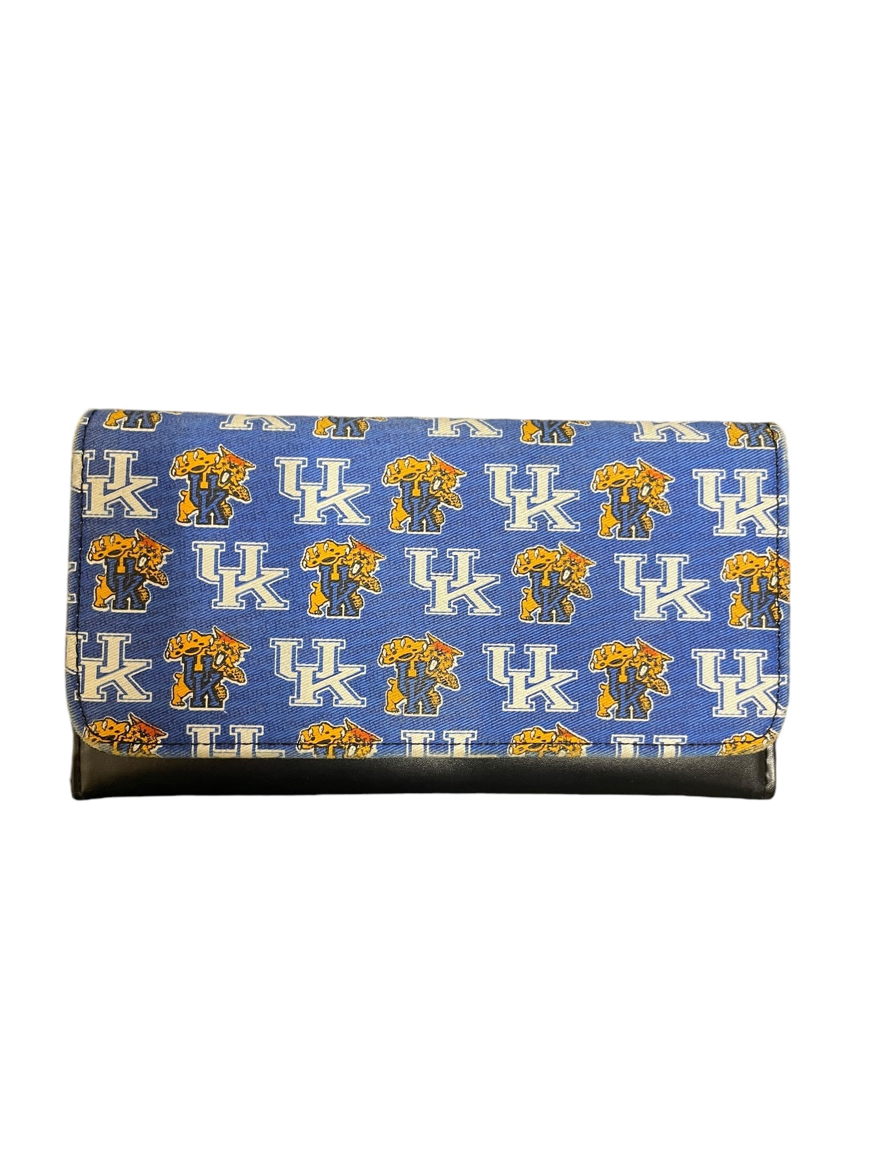 Wallet By Clothes Mentor. Size: Medium