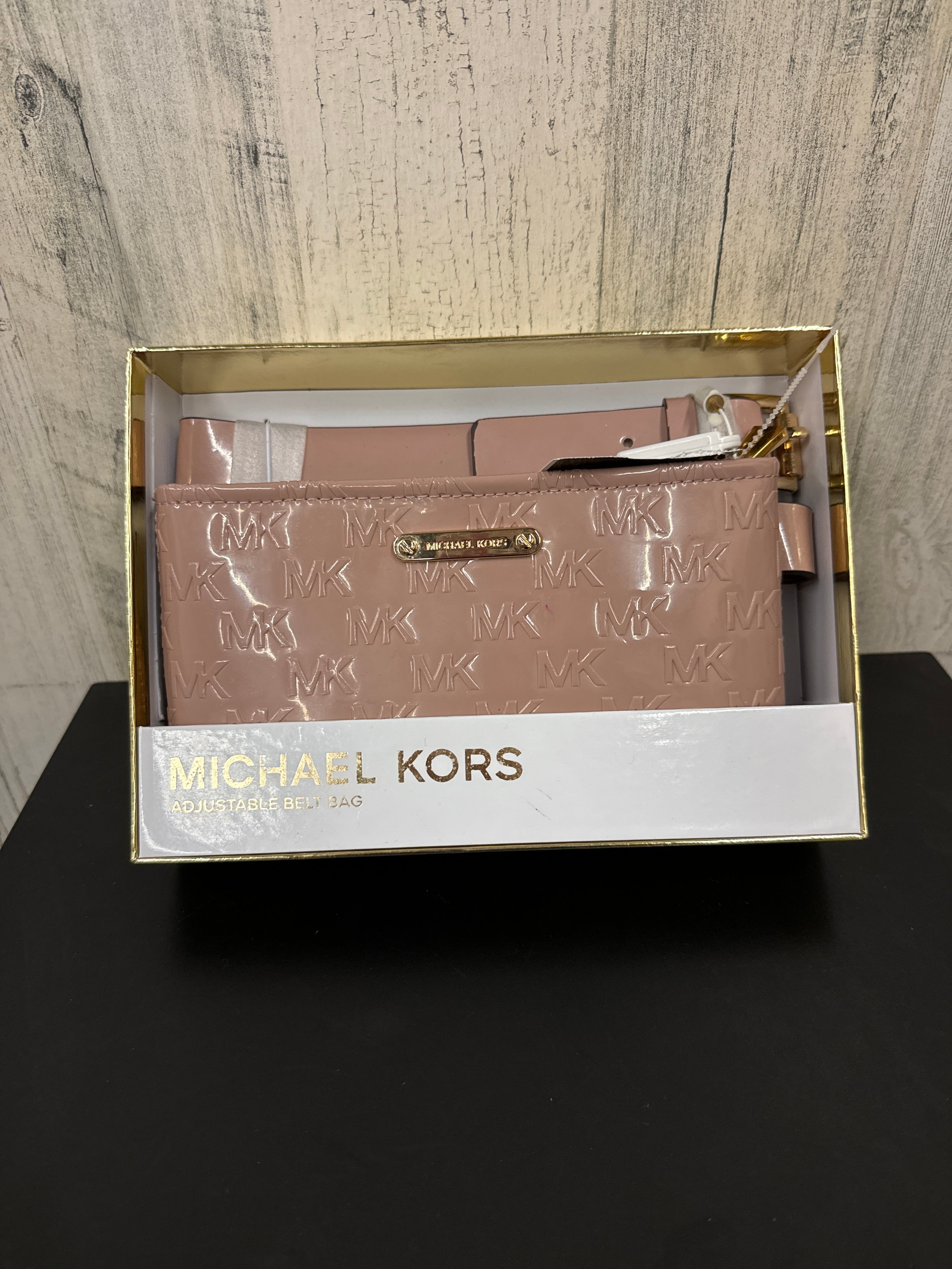 Belt Bag Designer Michael Kors. Size Medium