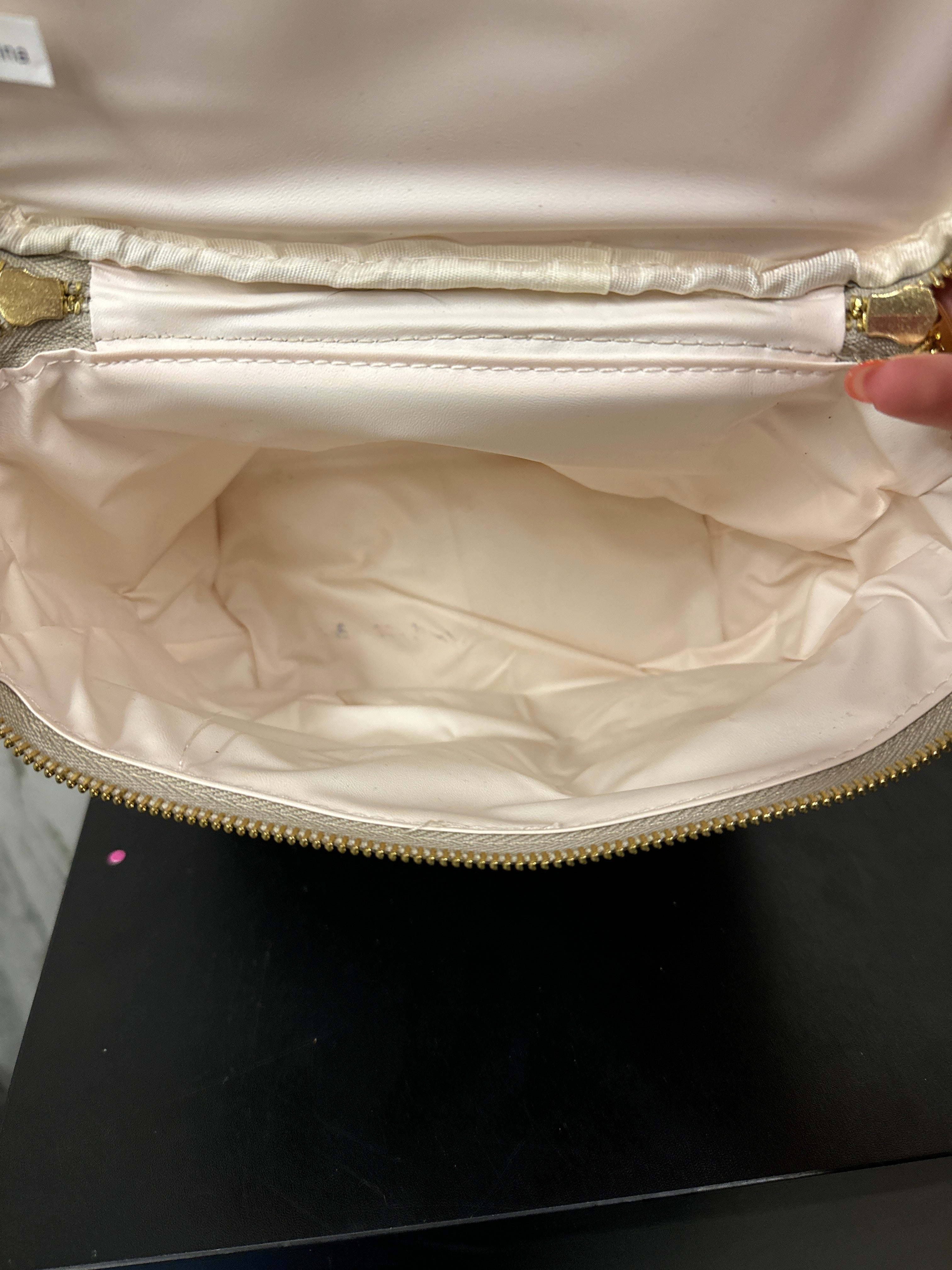 Makeup Bag Designer Kate Spade. Size Medium