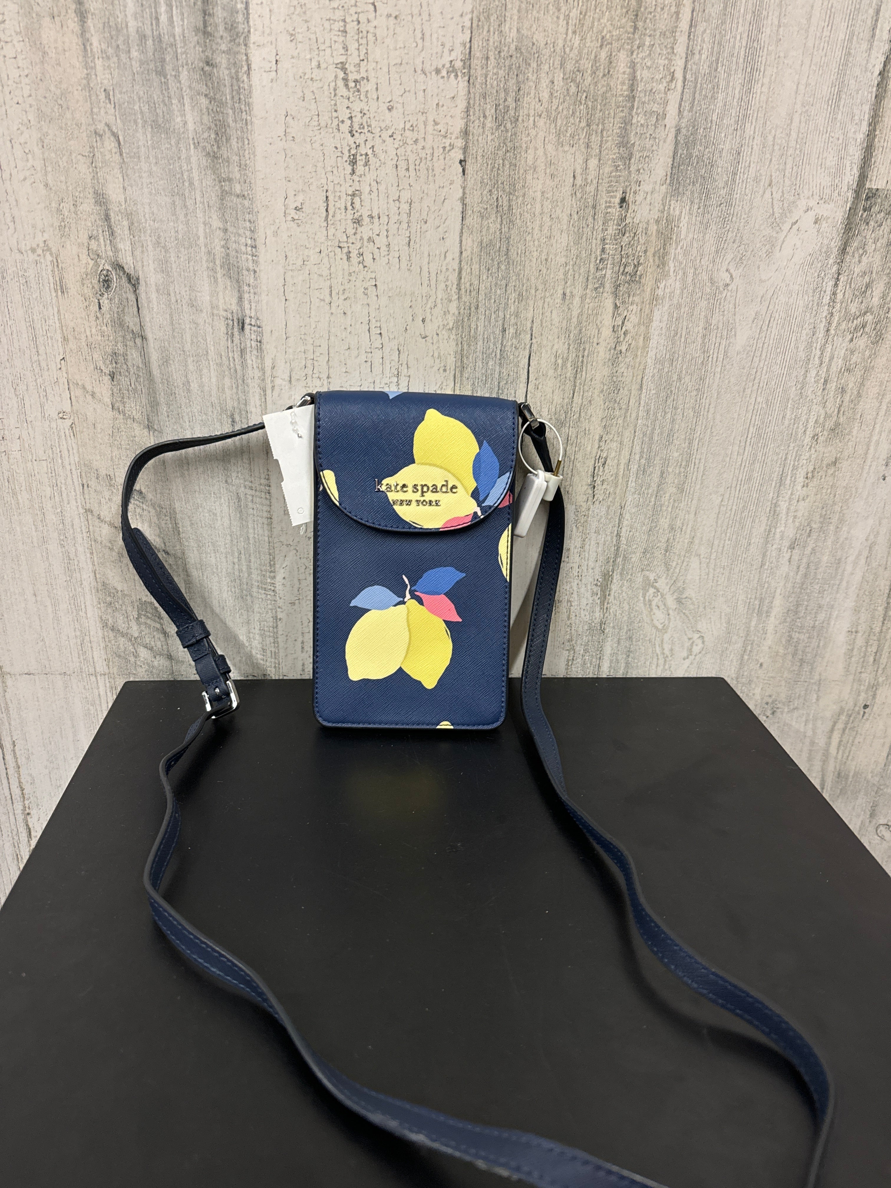 Crossbody Designer Kate Spade. Size Medium