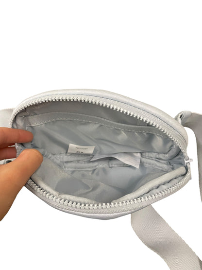 Belt Bag By Reebok. Size: Medium
