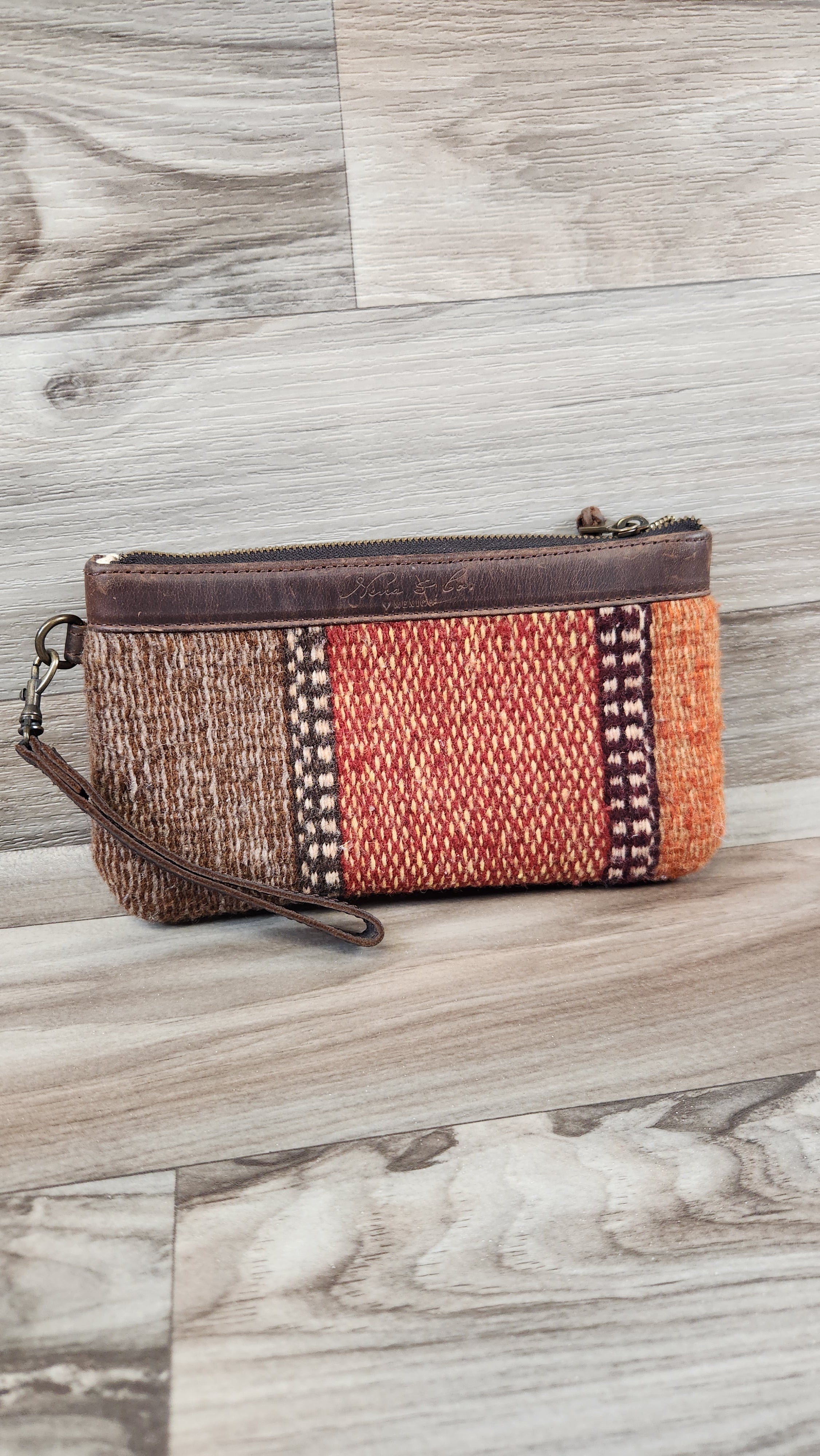 Wristlet Leather Clothes Mentor. Size Medium