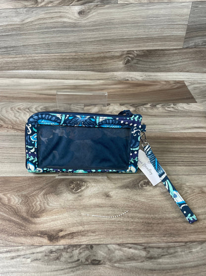 Wristlet By Vera Bradley. Size: Medium