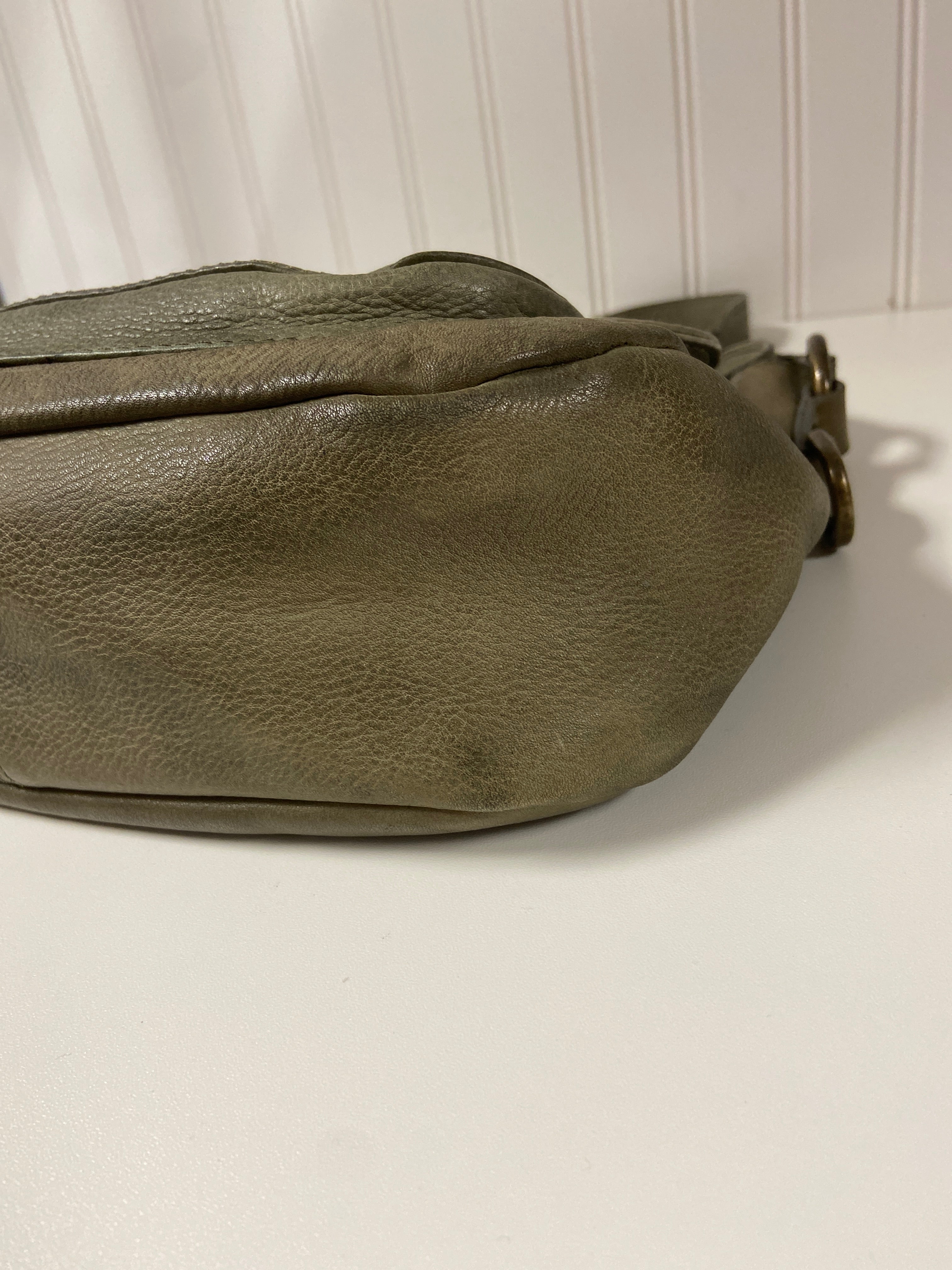 Handbag Designer By Frye. Size: Medium