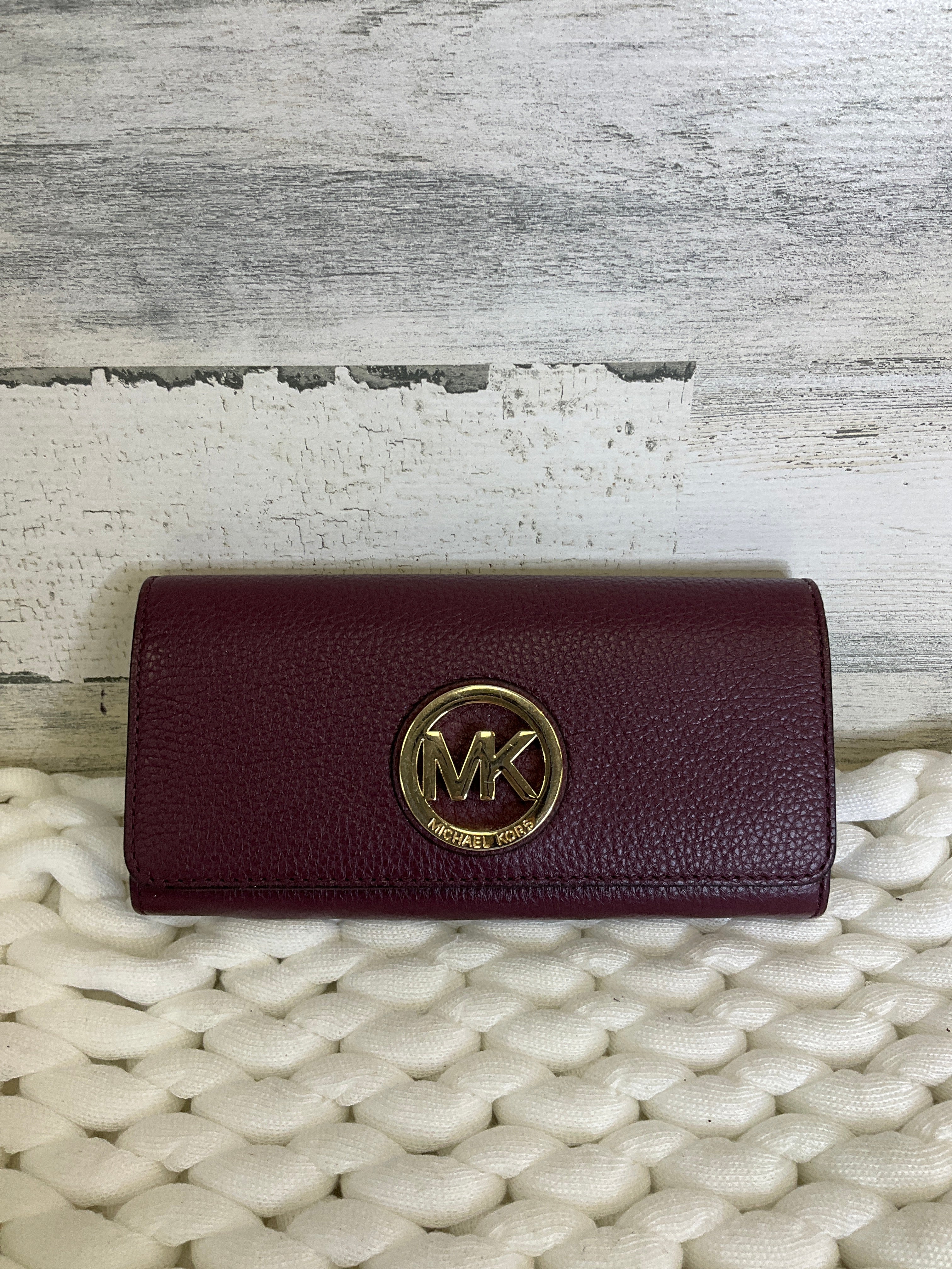 Wallet Leather By Michael Kors. Size: Medium