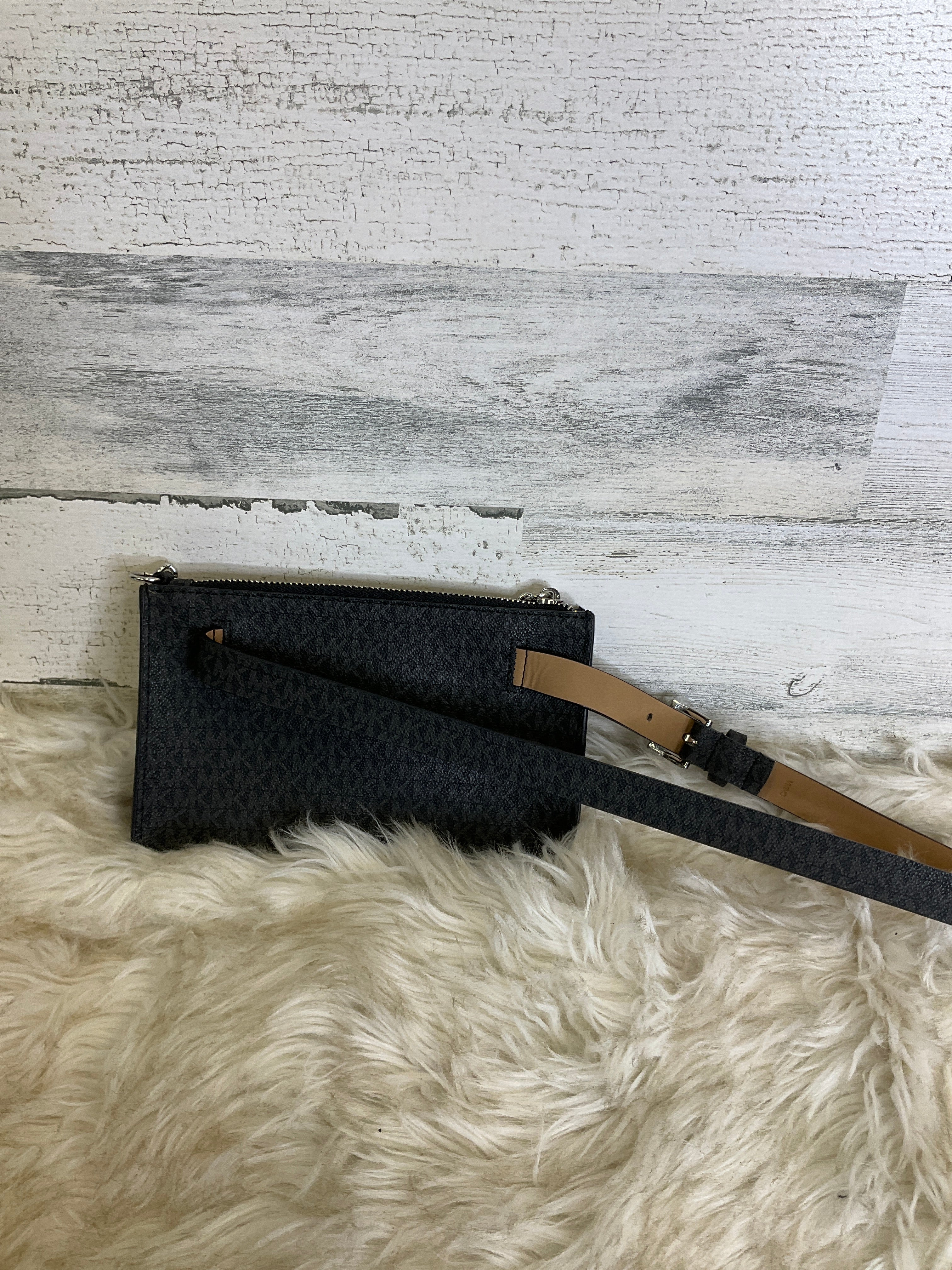 Handbag By Michael By Michael Kors. Size: Small