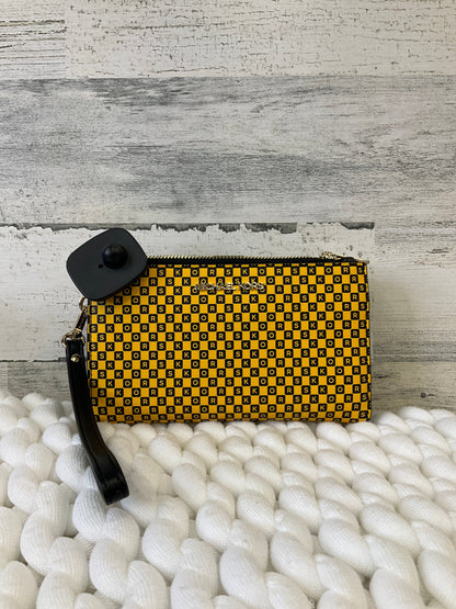 Wristlet Michael Kors. Size Medium