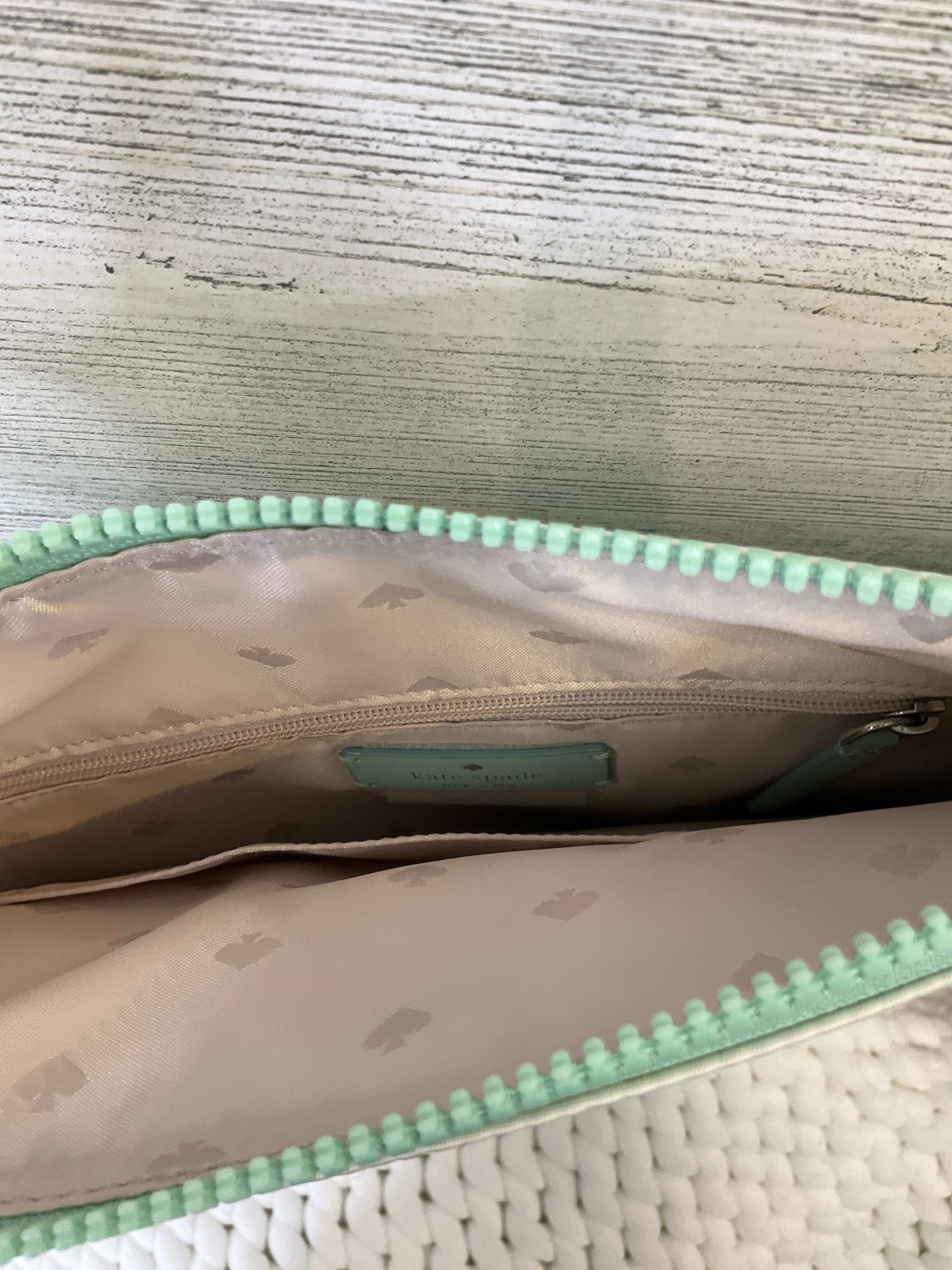 Crossbody Kate Spade. Size Medium