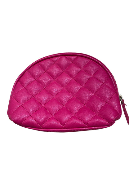 Makeup Bag By Betsey Johnson. Size: Medium