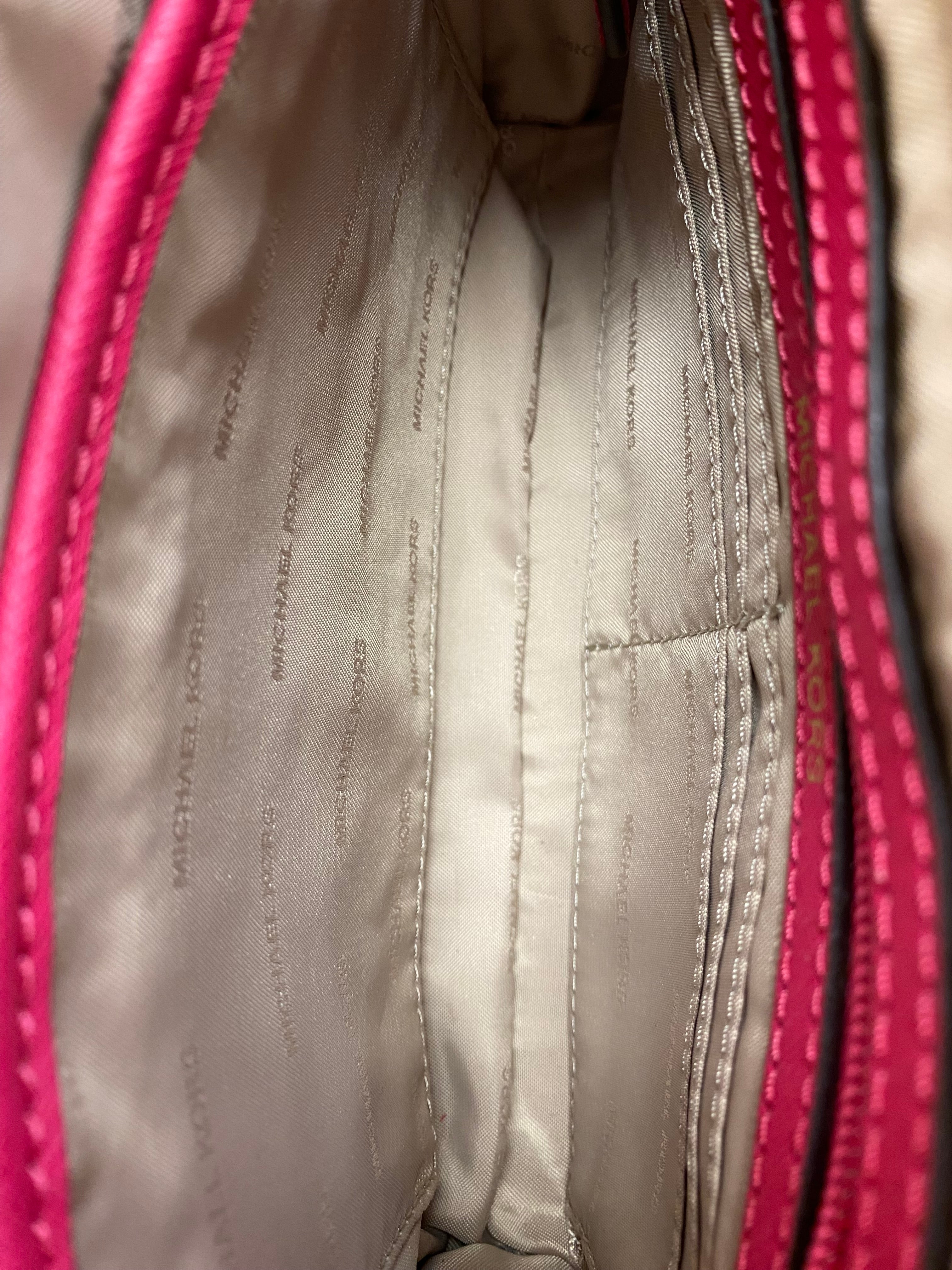 Crossbody Designer Michael By Michael Kors. Size Medium