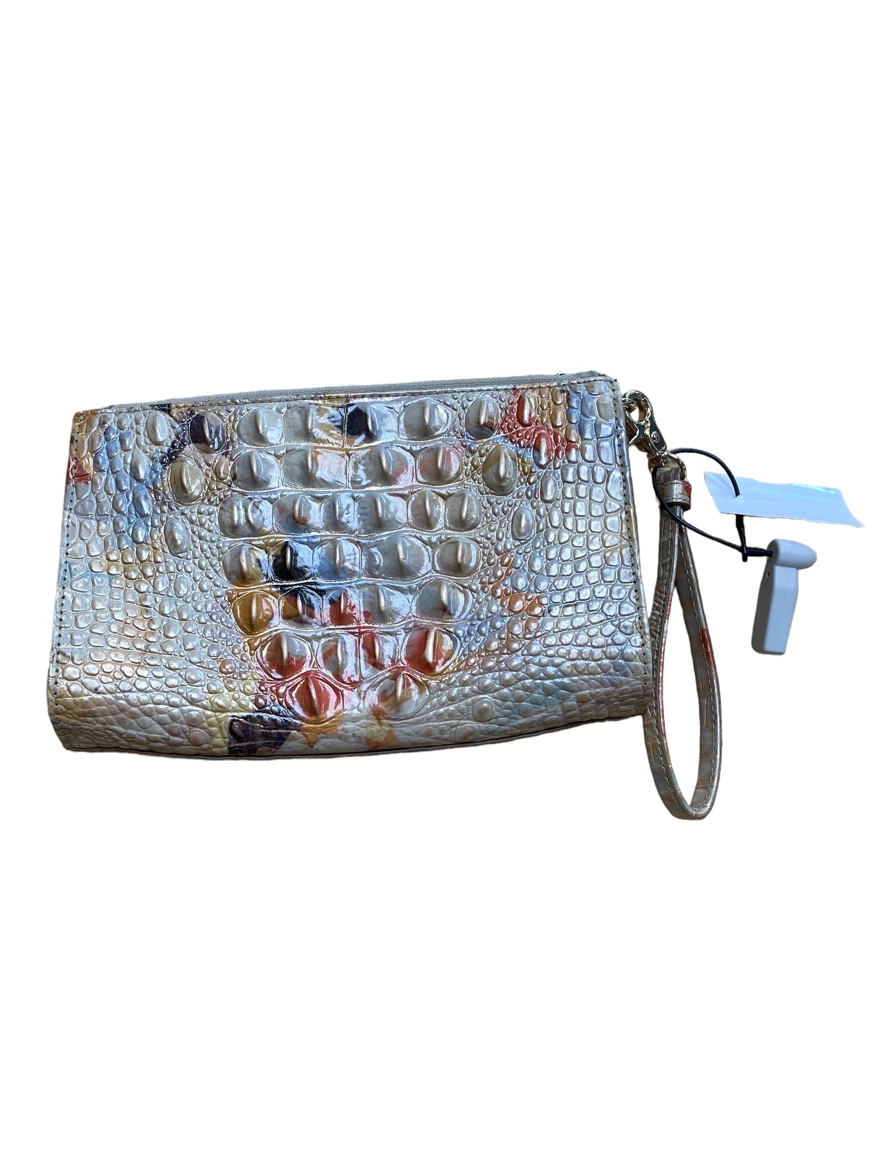 Wristlet Designer Brahmin. Size Medium