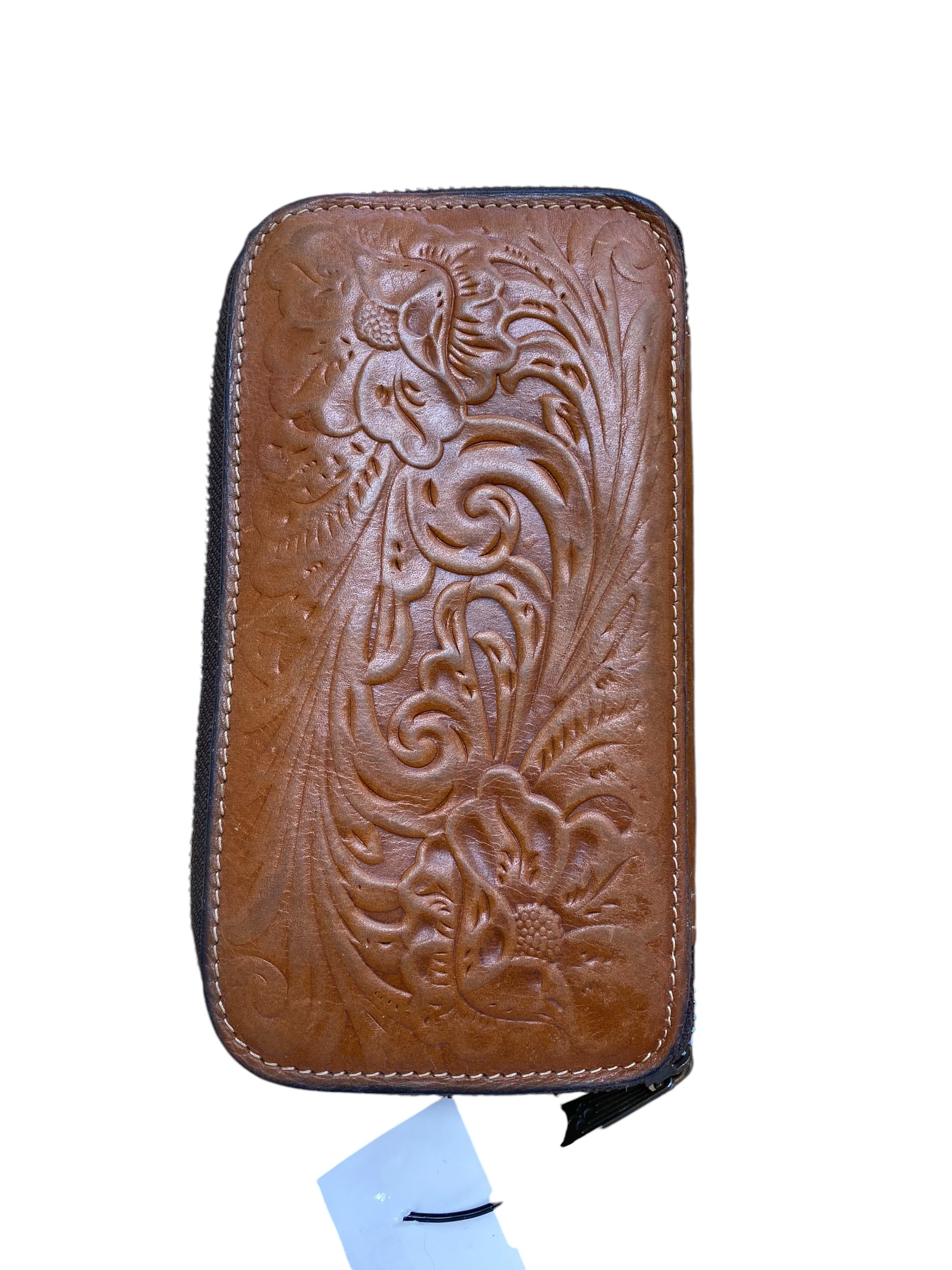 Wallet Designer By Patricia Nash. Size: Medium