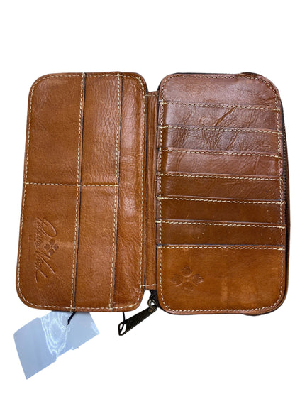 Wallet Designer By Patricia Nash. Size: Medium