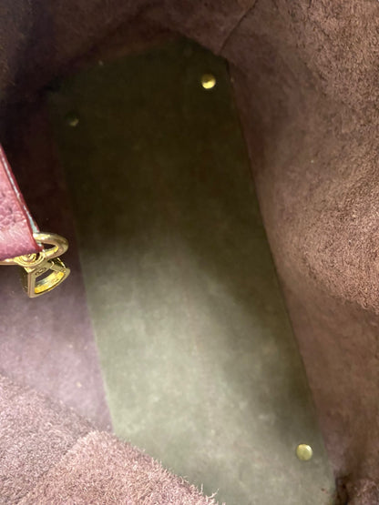 Handbag Designer By Clothes Mentor. Size: Medium