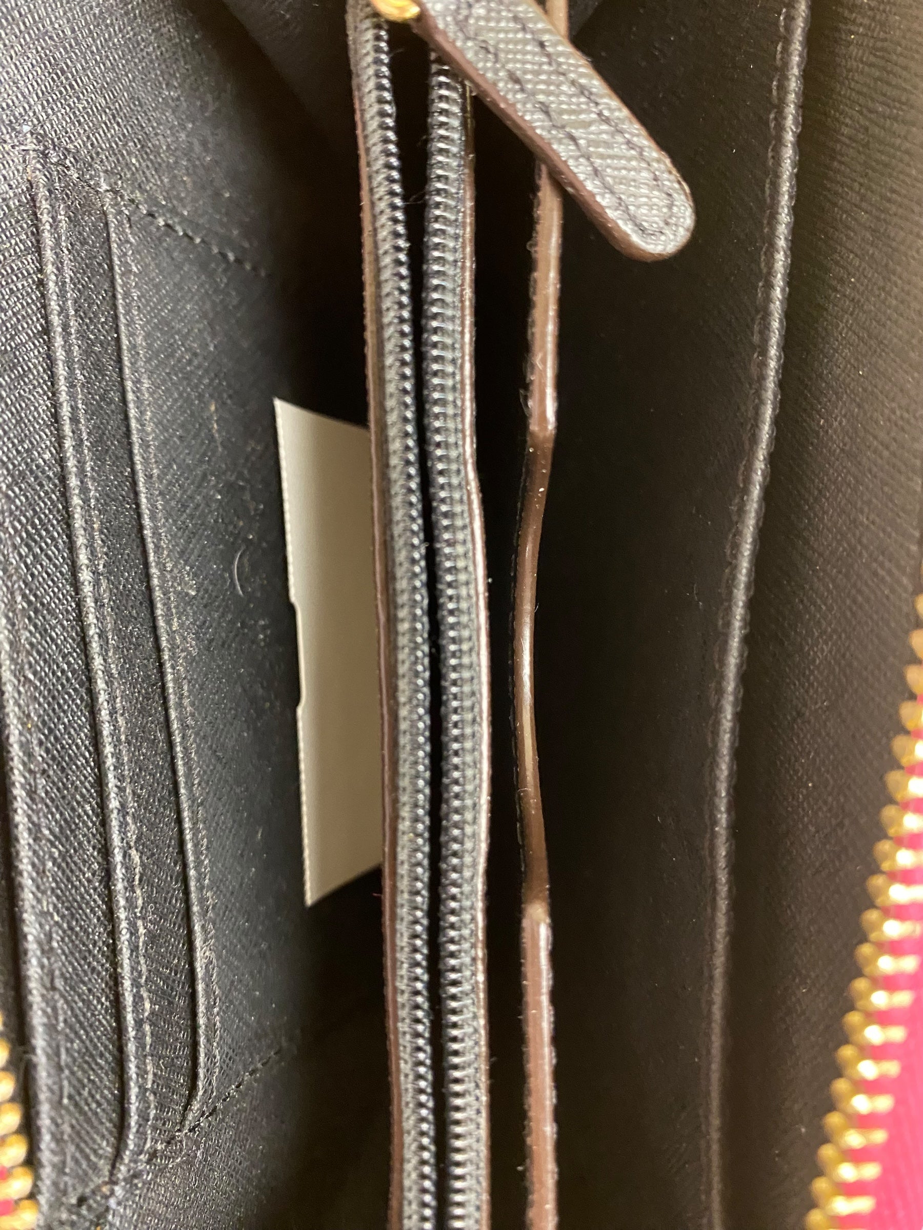 Wallet Michael Kors. Size Medium