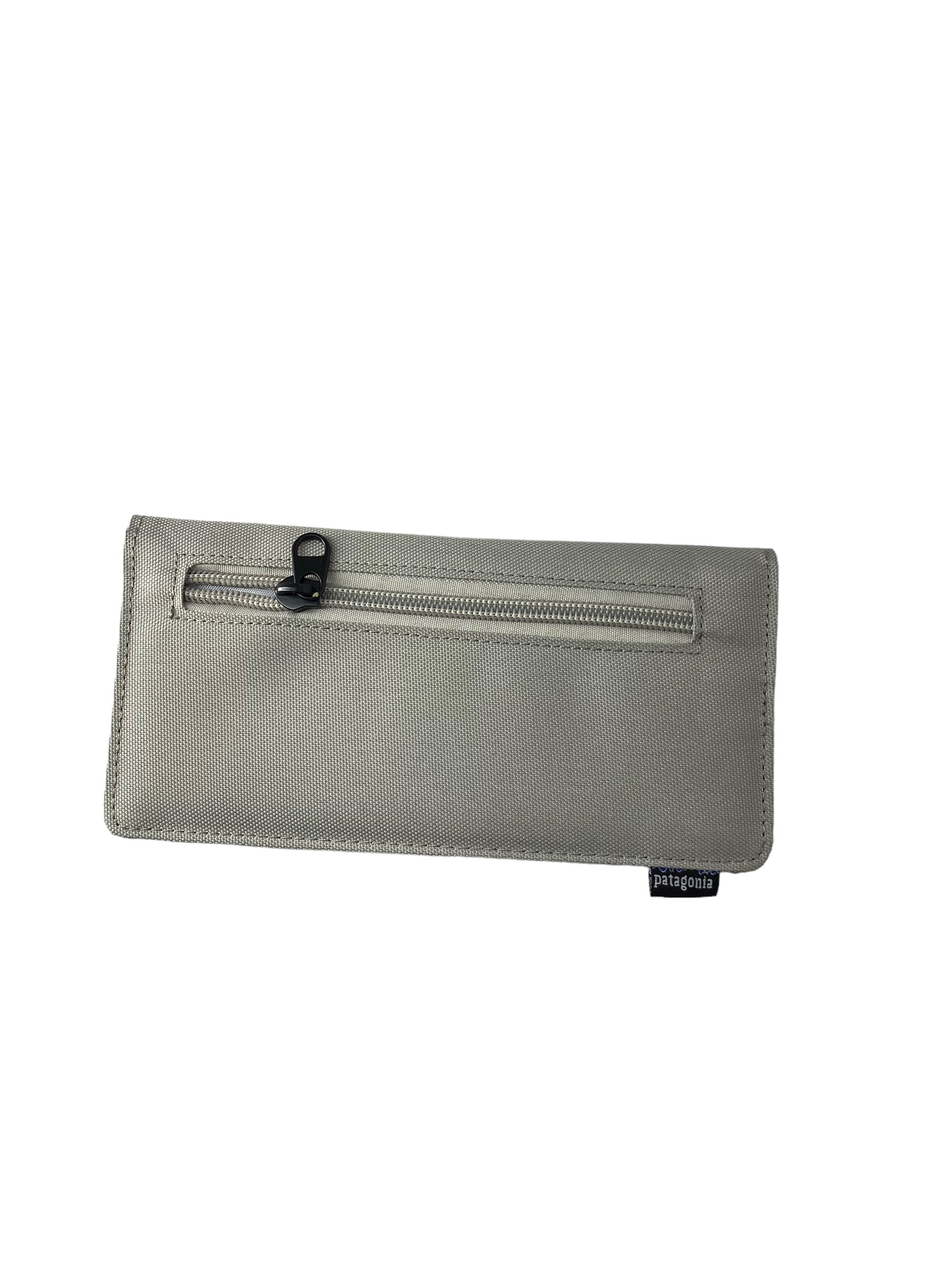 Wallet Patagonia. Size Large
