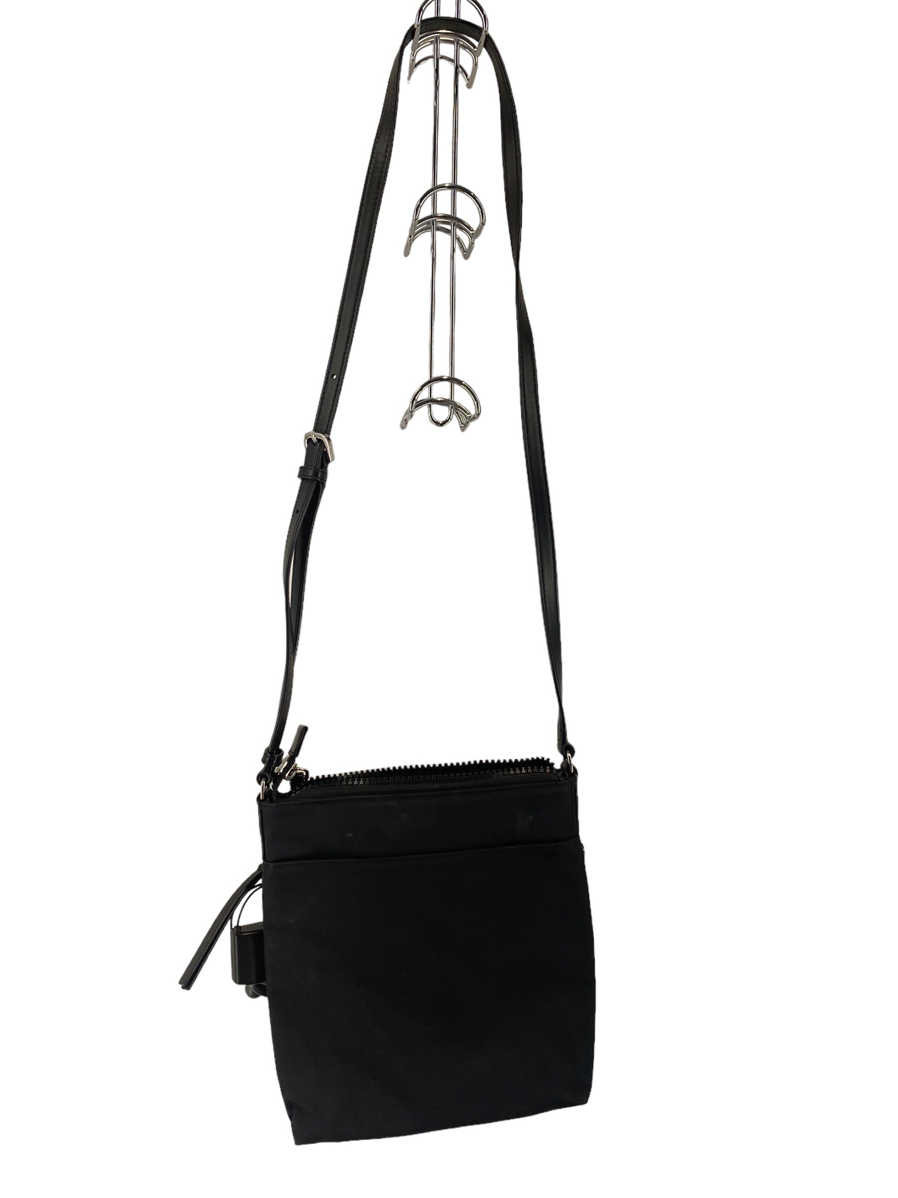Crossbody Designer Marc Jacobs. Size Medium