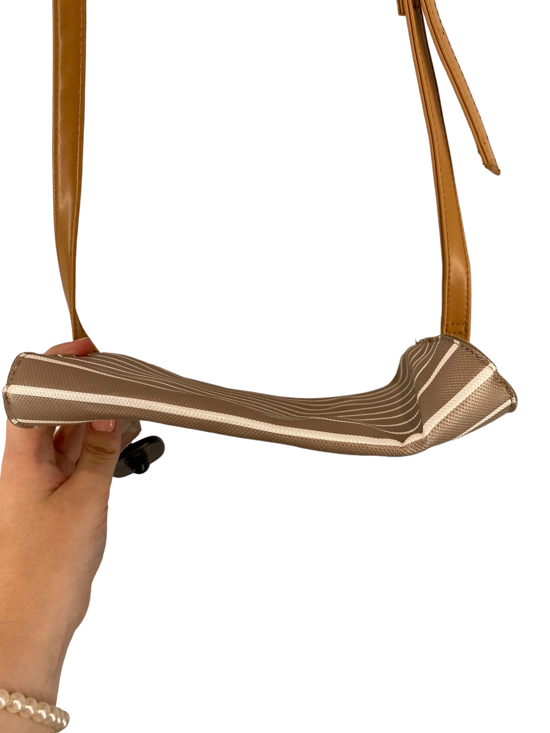 Crossbody Kenneth Cole Reaction. Size Small
