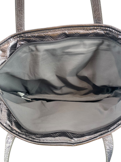 Tote By Clothes Mentor. Size: Large