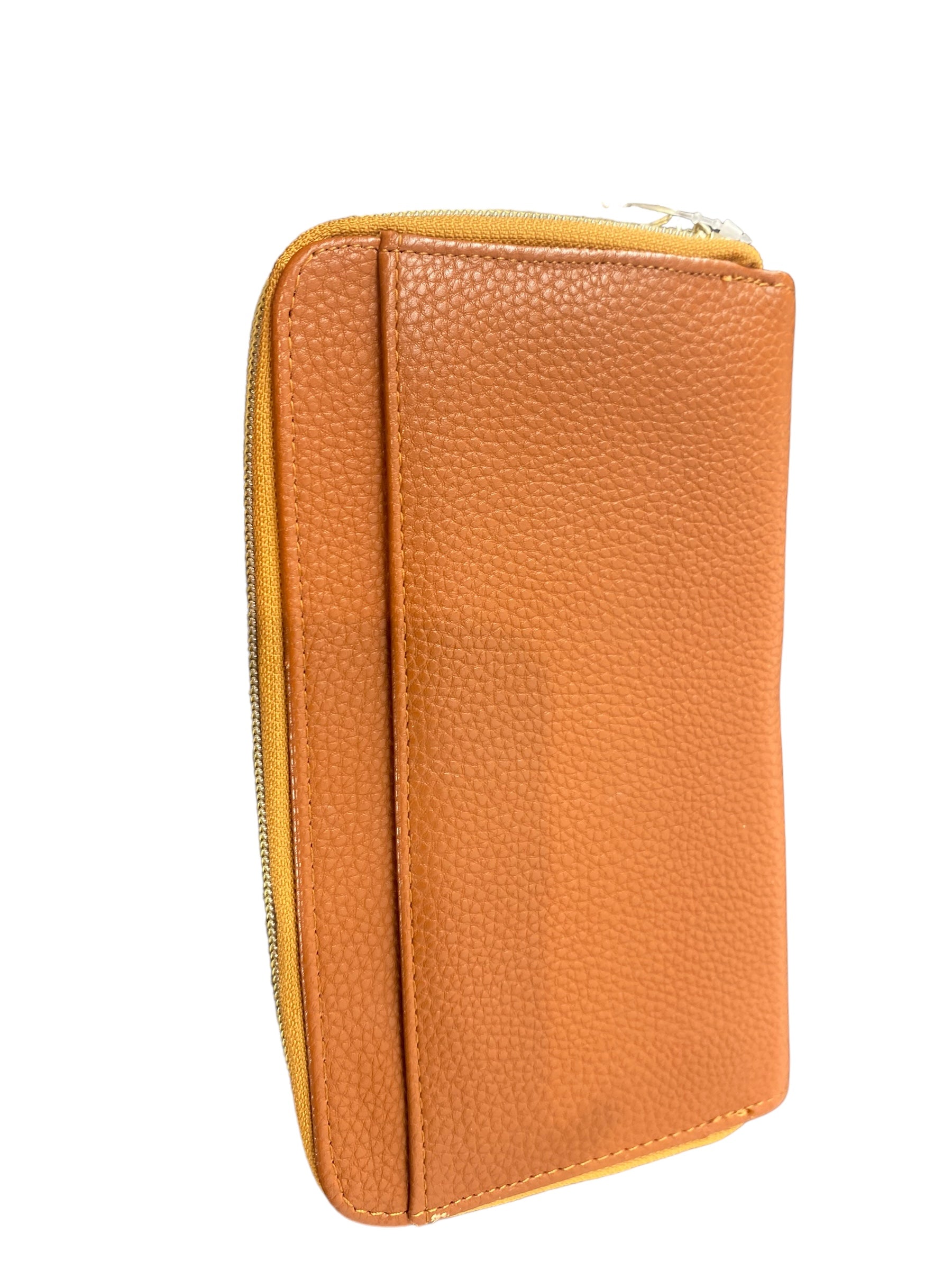 Wallet By Valerie Stevens. Size: Large