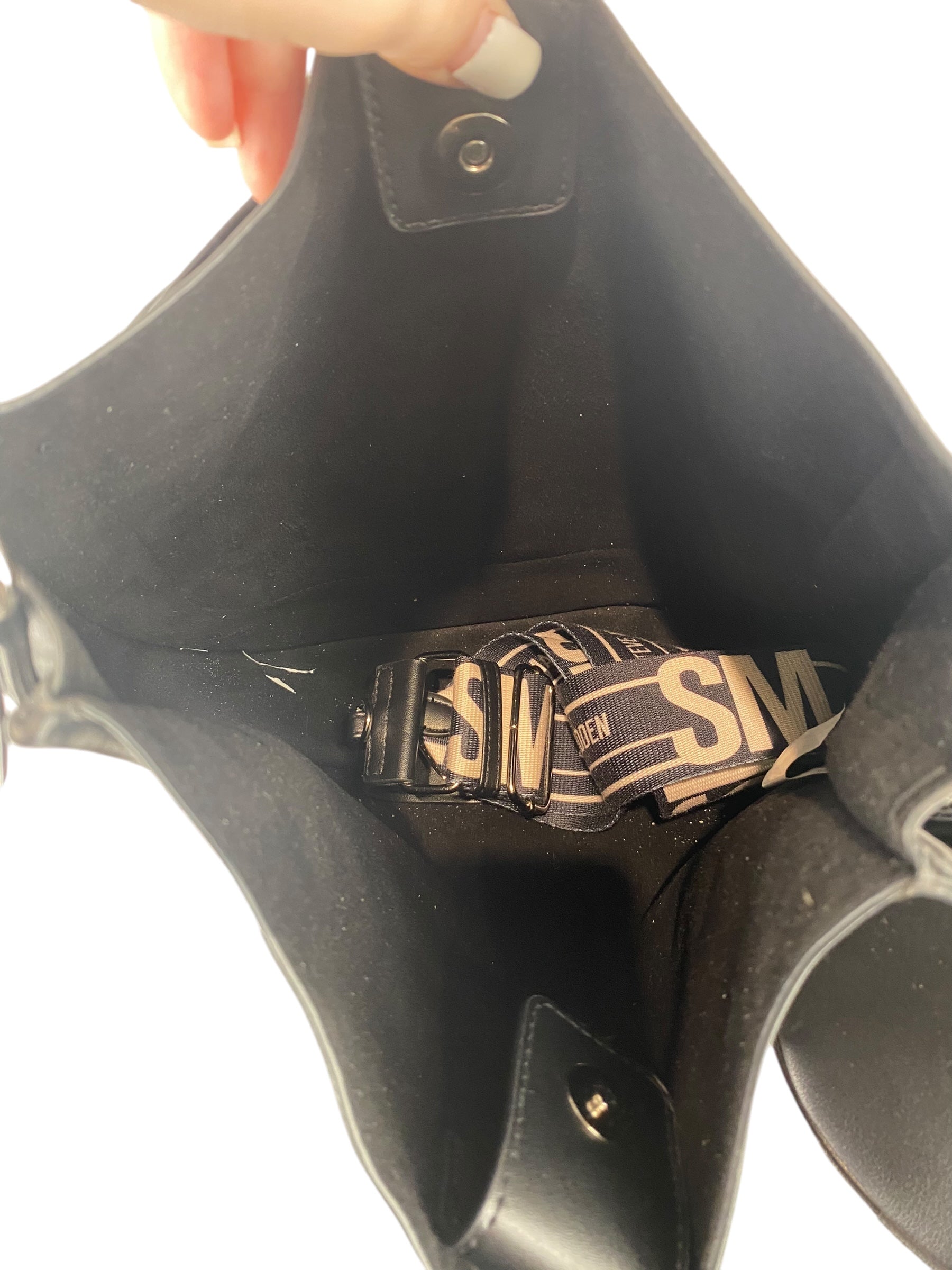 Handbag By Steve Madden. Size: Medium