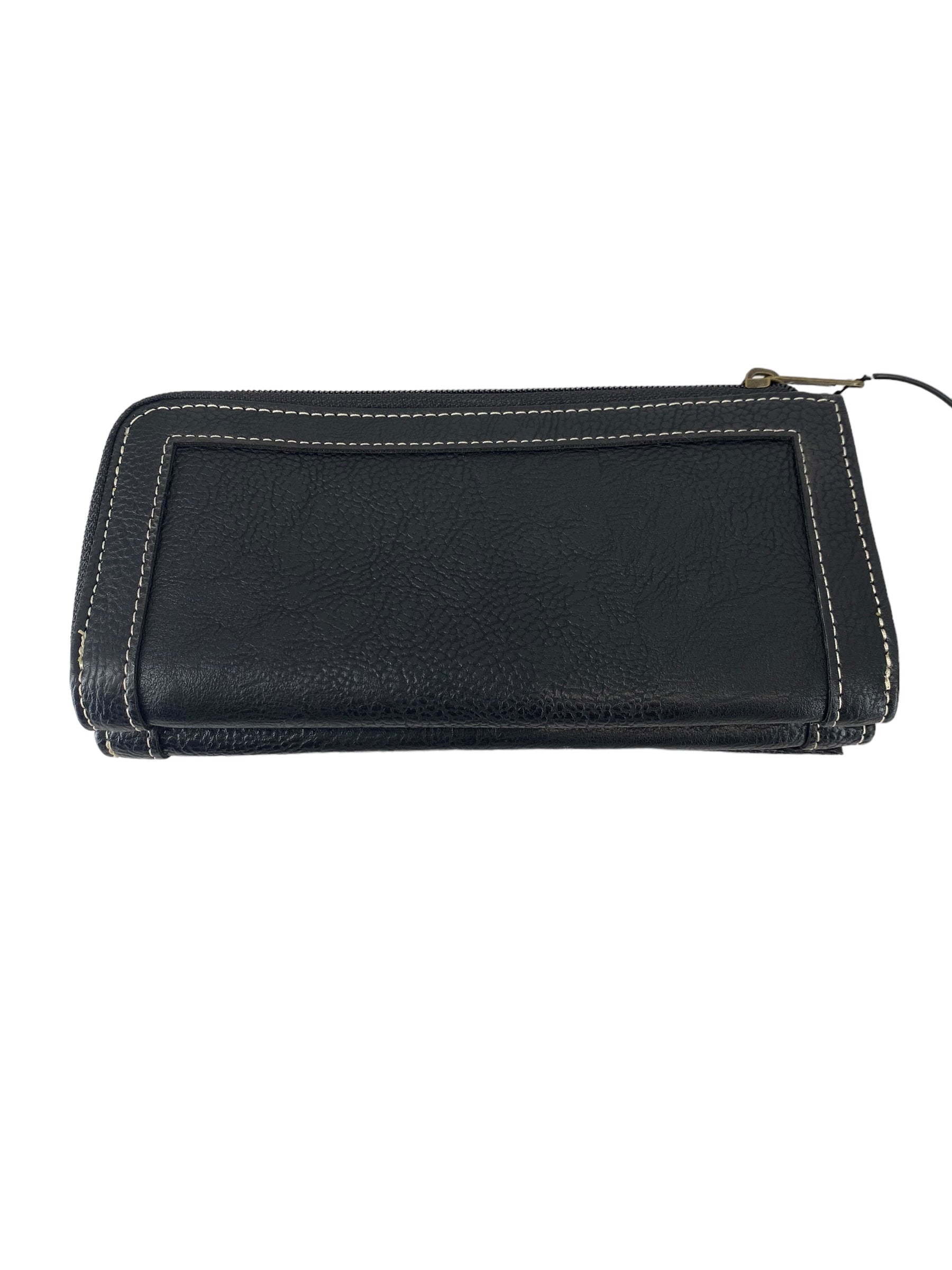 Wallet Clothes Mentor. Size Medium