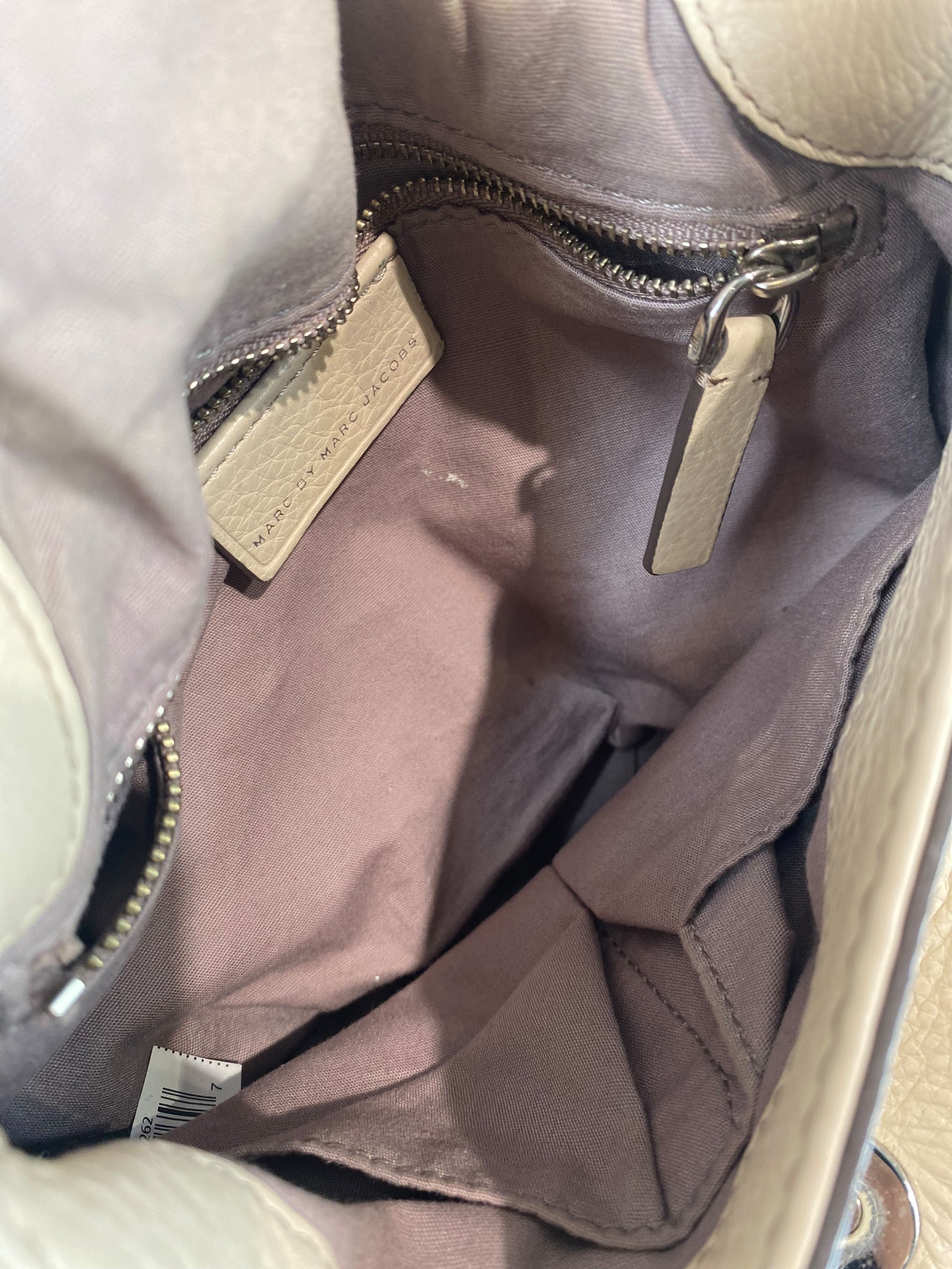 Crossbody Designer By Marc By Marc Jacobs. Size: Medium