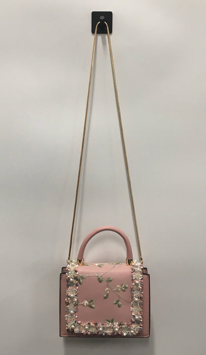 Handbag By Clothes Mentor. Size: Small