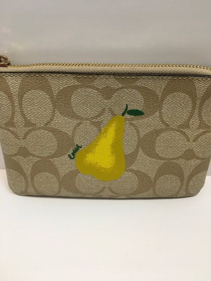 Wristlet Designer By Coach. Size: Small