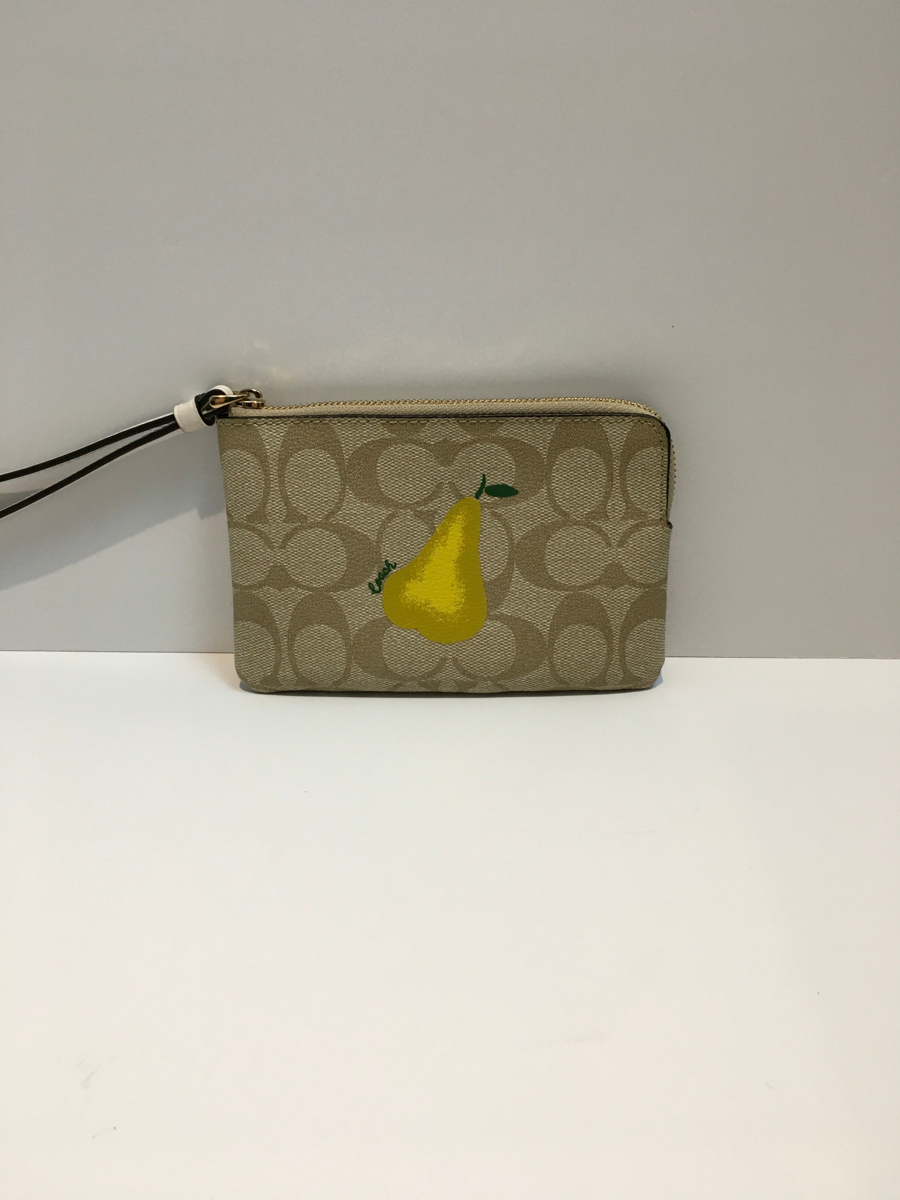 Wristlet Designer By Coach. Size: Small