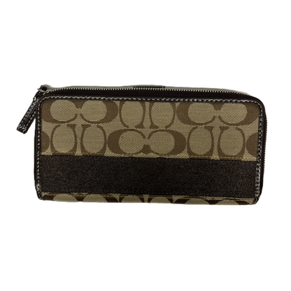 Wallet Designer By Coach. Size: Medium