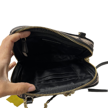 Crossbody By Vera Bradley. Size: Small