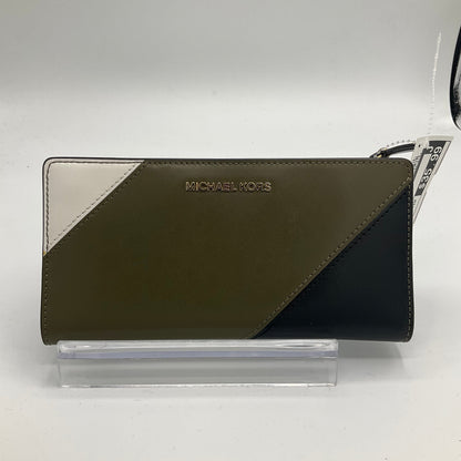 Wallet Leather By Michael Kors. Size: Medium