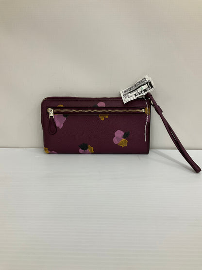 Wallet Designer By Coach. Size: Medium