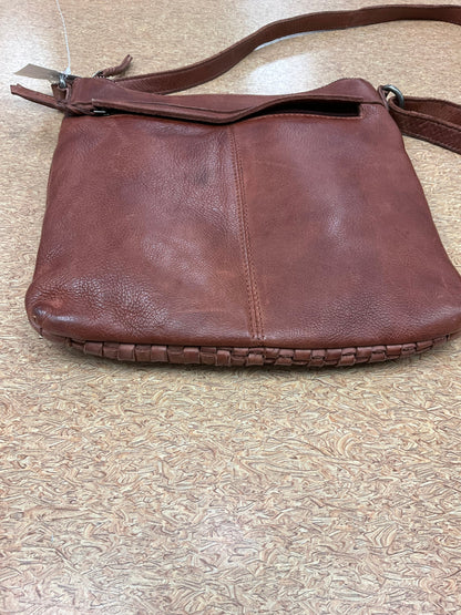 Crossbody By Cmb. Size: Medium