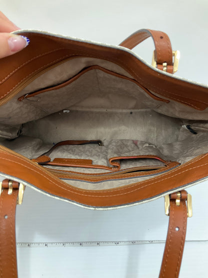 Handbag Designer By Michael Kors. Size: Medium
