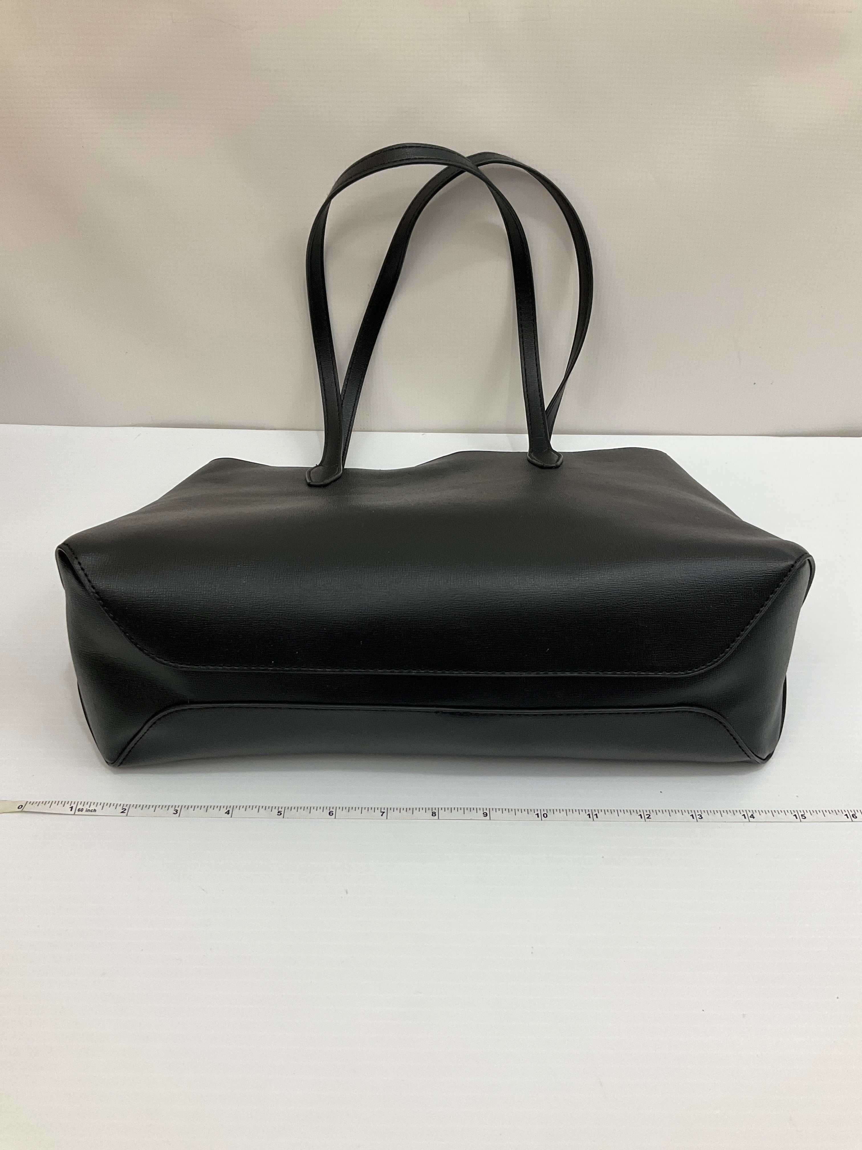 Handbag Designer By Kate Spade. Size: Medium