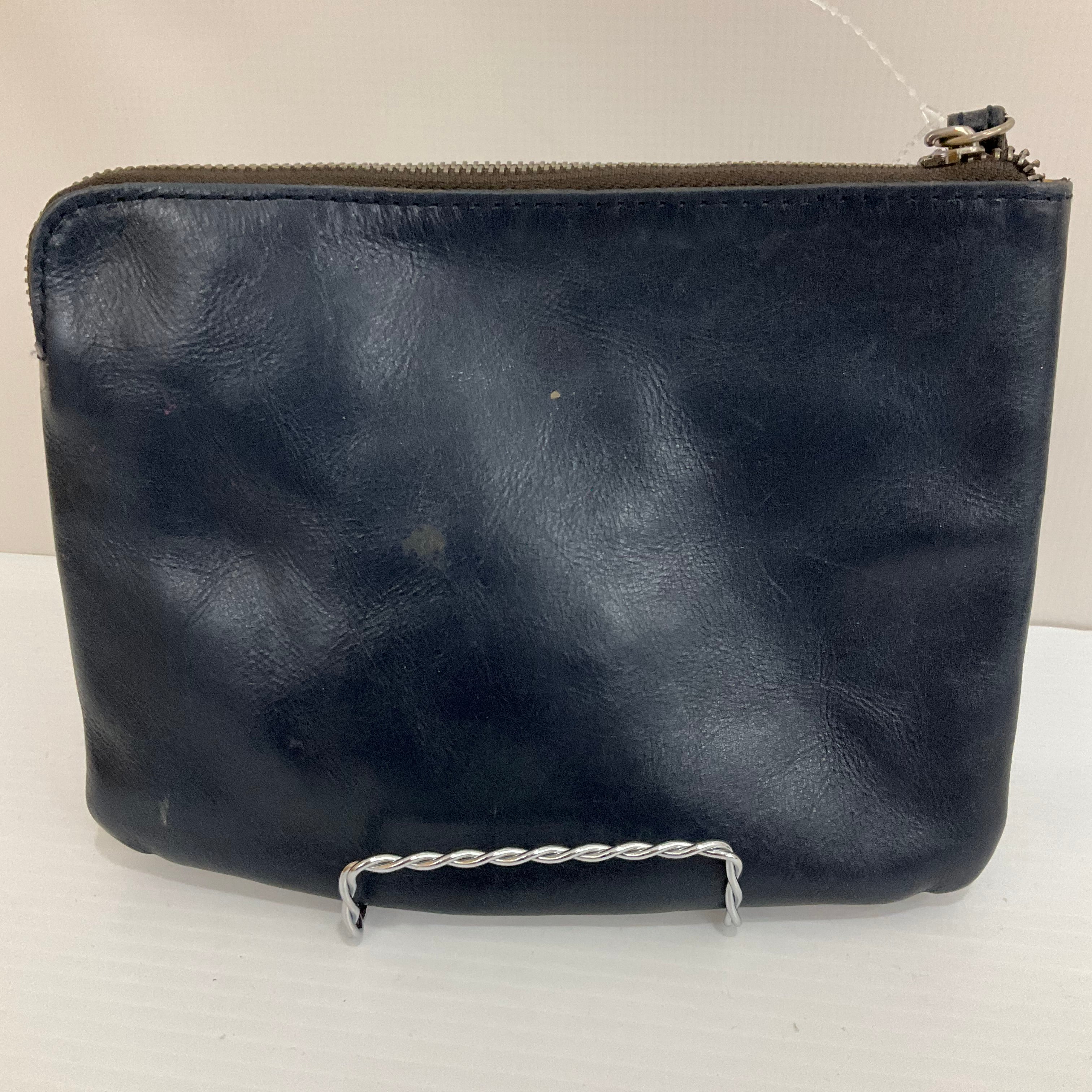 Wristlet Designer By Patricia Nash. Size: Medium