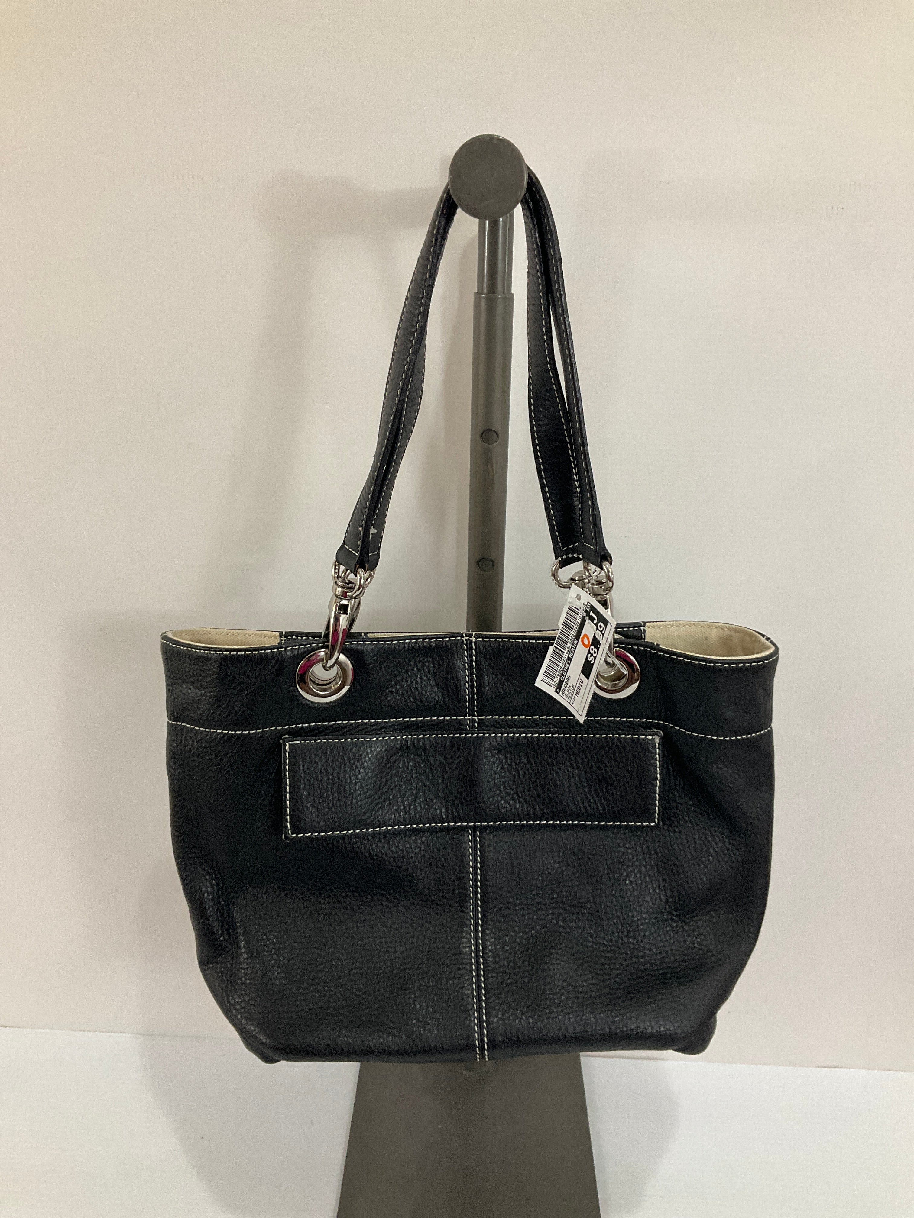 Handbag By Clothes Mentor. Size: Medium