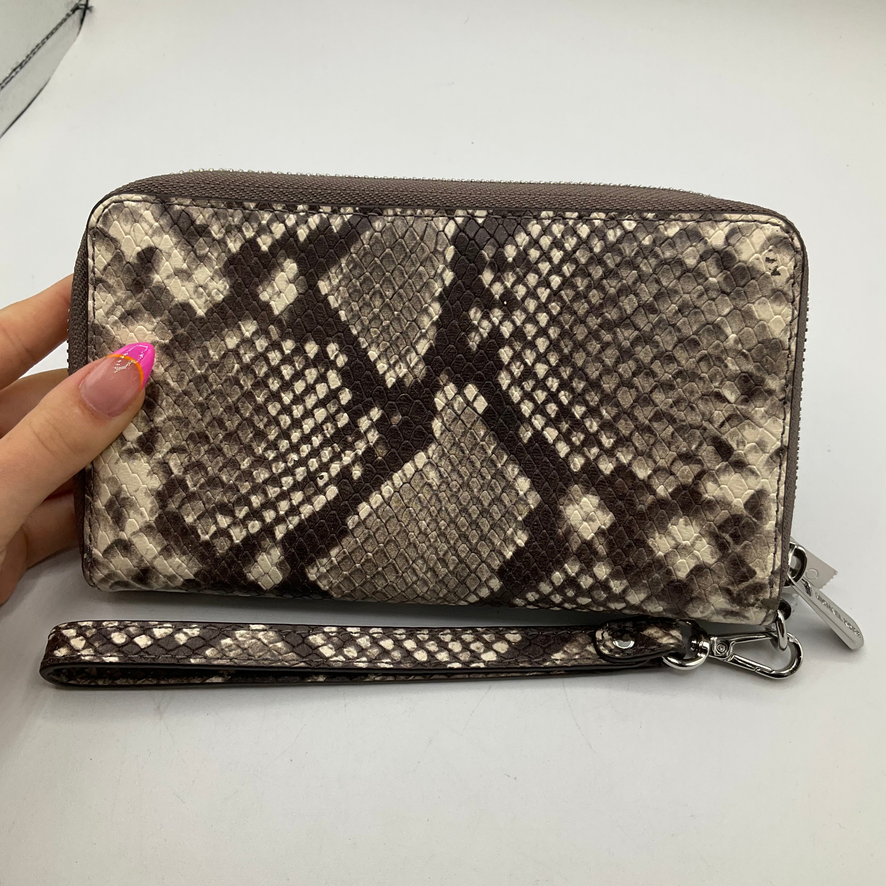 Wristlet Designer Michael Kors. Size Medium