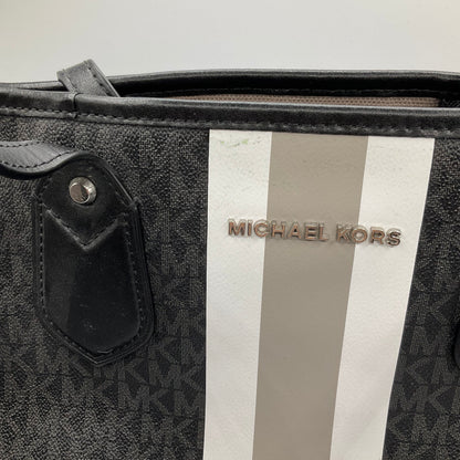 Handbag Designer Michael Kors. Size Medium