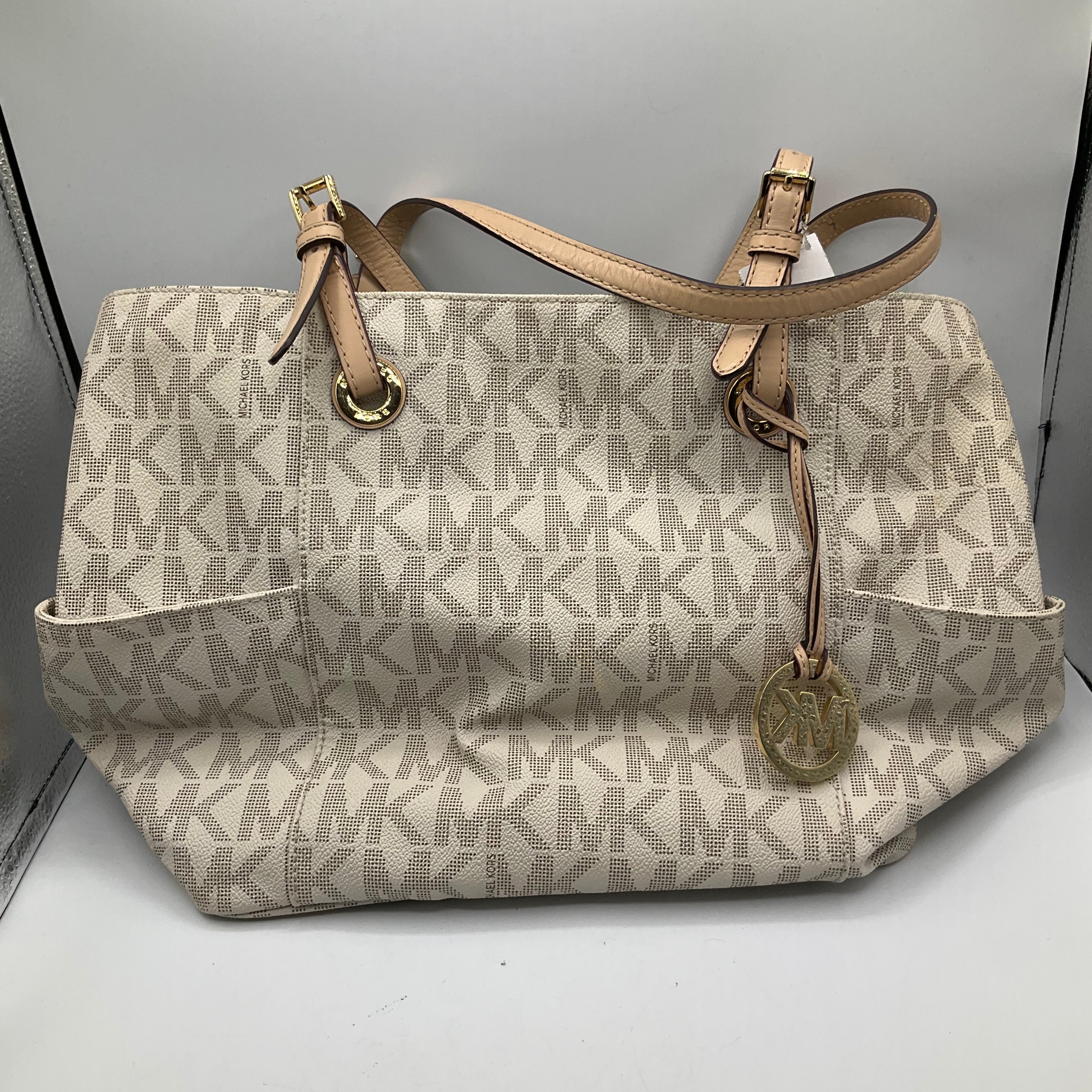 Tote Designer Michael Kors. Size Large