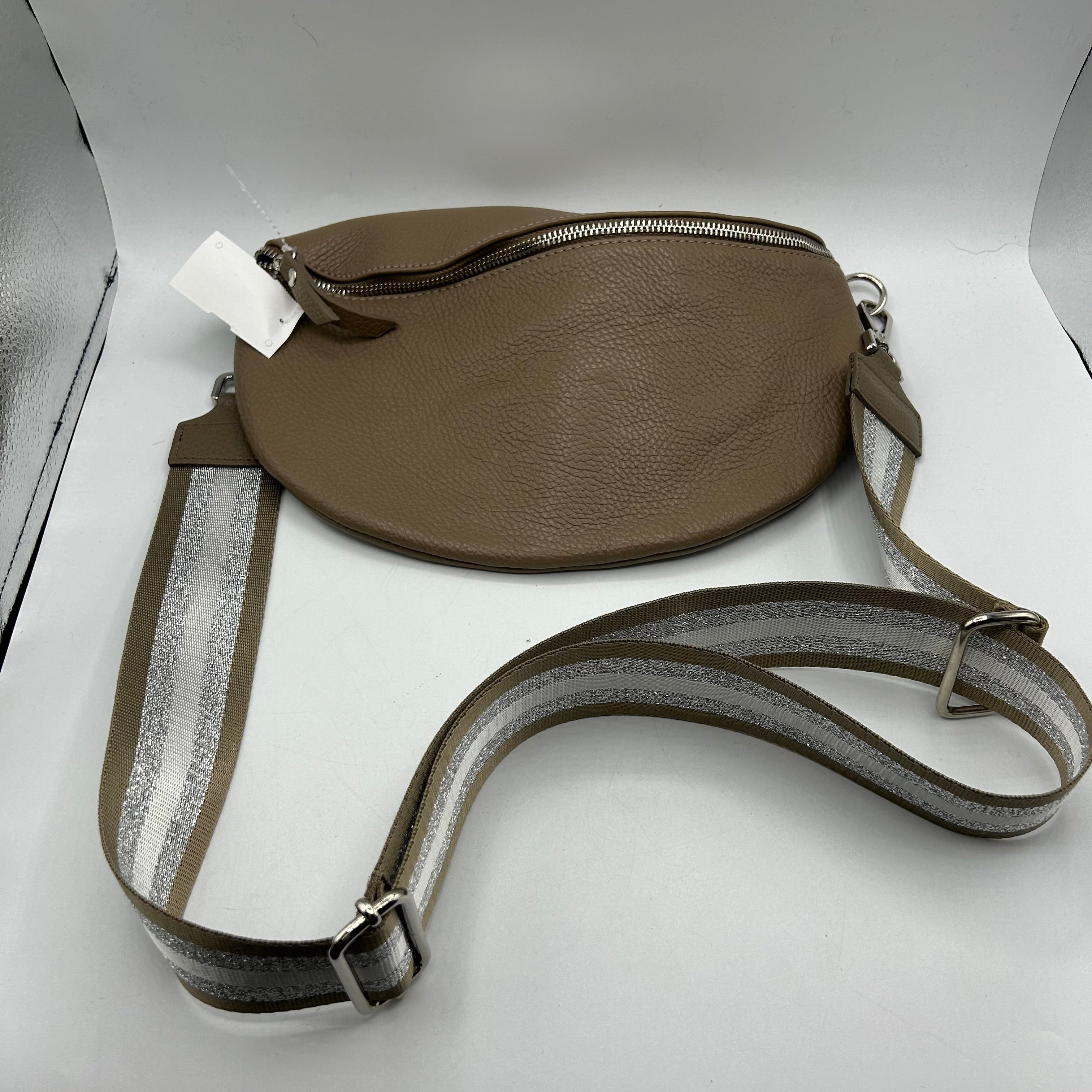 Belt Bag Leather By Cmb. Size: Small