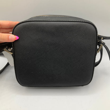 Crossbody Designer Kate Spade. Size Small
