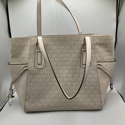 Handbag Designer By Michael Kors. Size: Large