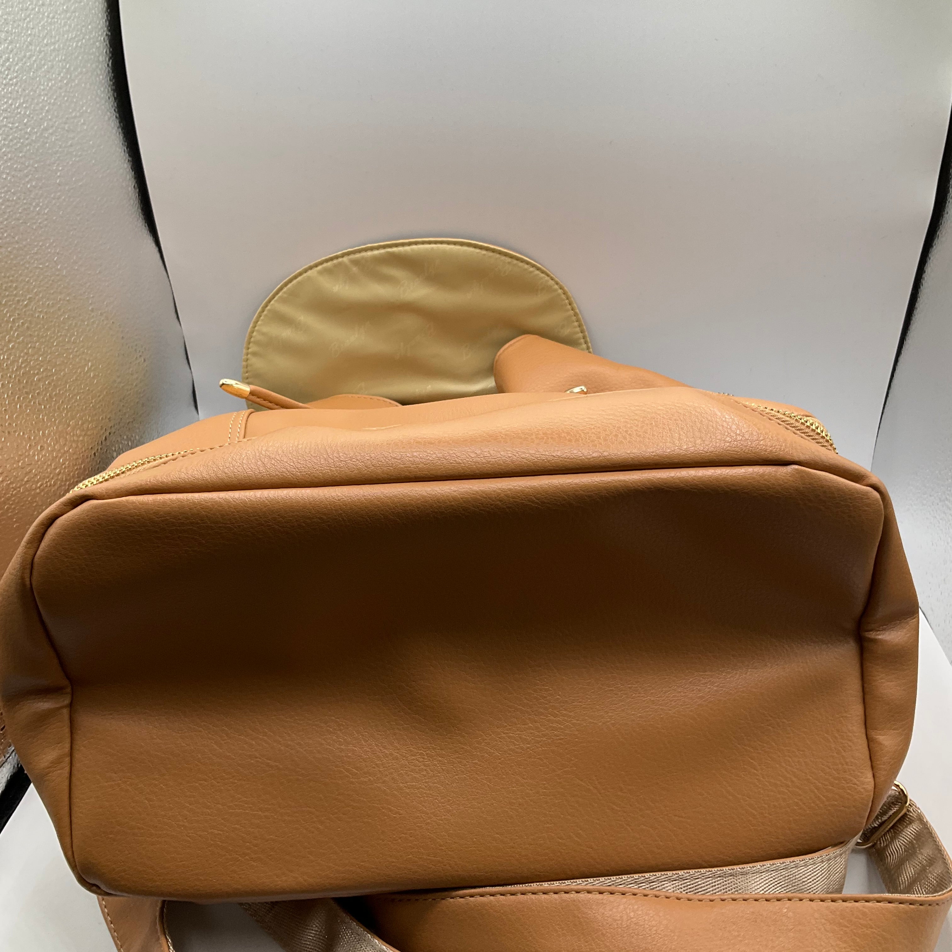 Diaper Bag By Cme. Size: Medium